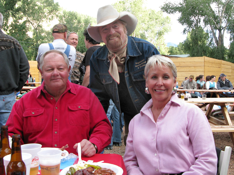 Michael Martin Murphy meets Larry and Paulette Vickers at BBQ Station