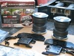 AirLift 5000 Air Bags on Dodge Ram 2500 4WD