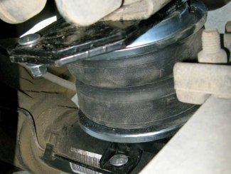 AirLift 5000 Air Bags on Dodge Ram 2500 4WD