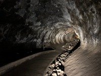 Lava Beds Mushpot Cave