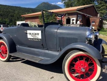 Skagway Distillery Classic Car