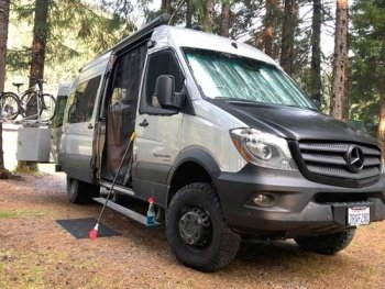 4WD Sportmobile Sprinter Scooby Van