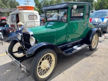 antique car