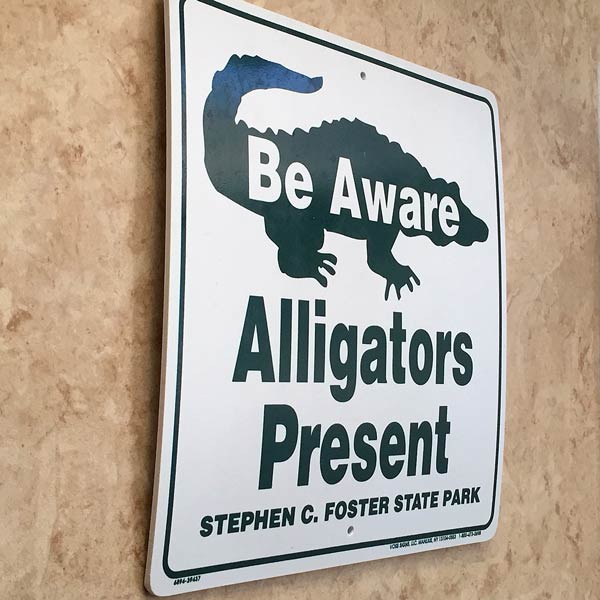 Alligator Warning Sign RV Art