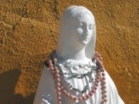 Detail of statue at Riverbend Hot Springs