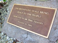 Perk Vickers dedication plaque at Gold Hill Cookout