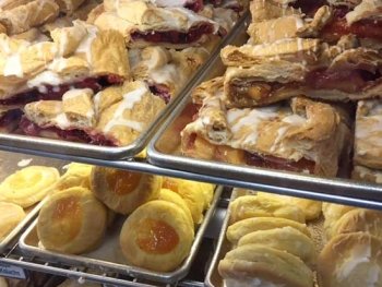 Naeglins Bakery New Braunfels, Texas