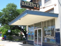 Naeglins Bakery new Braunfels Texas