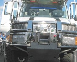 KiraVan Expedition Vehicle System Mercedes Tractor