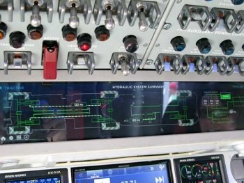 KiraVan Expedition Vehicle Glass Cockpit Monitor