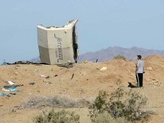 Slab City Shelter Construction