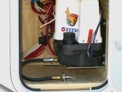 Titan Trailer Disc Brakes Installation, Brakerite Hydraulic Actuator