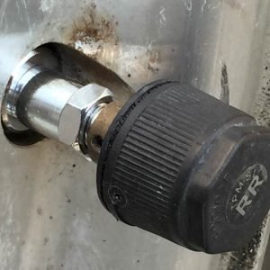 Why Install Metal Valve Stems on Trailer Wheels? metal valve stem