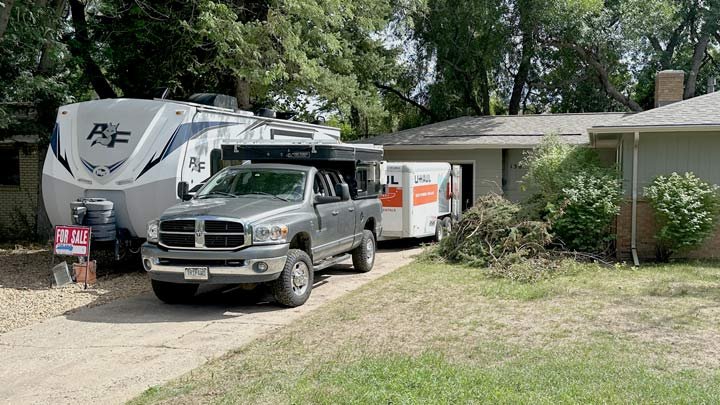 Arctic Fox 25R Trailer